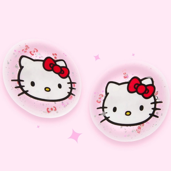 the Crème shop x Hello Kitty Set of 2 Reusable Gel Eye Masks - Picture 1 of 5
